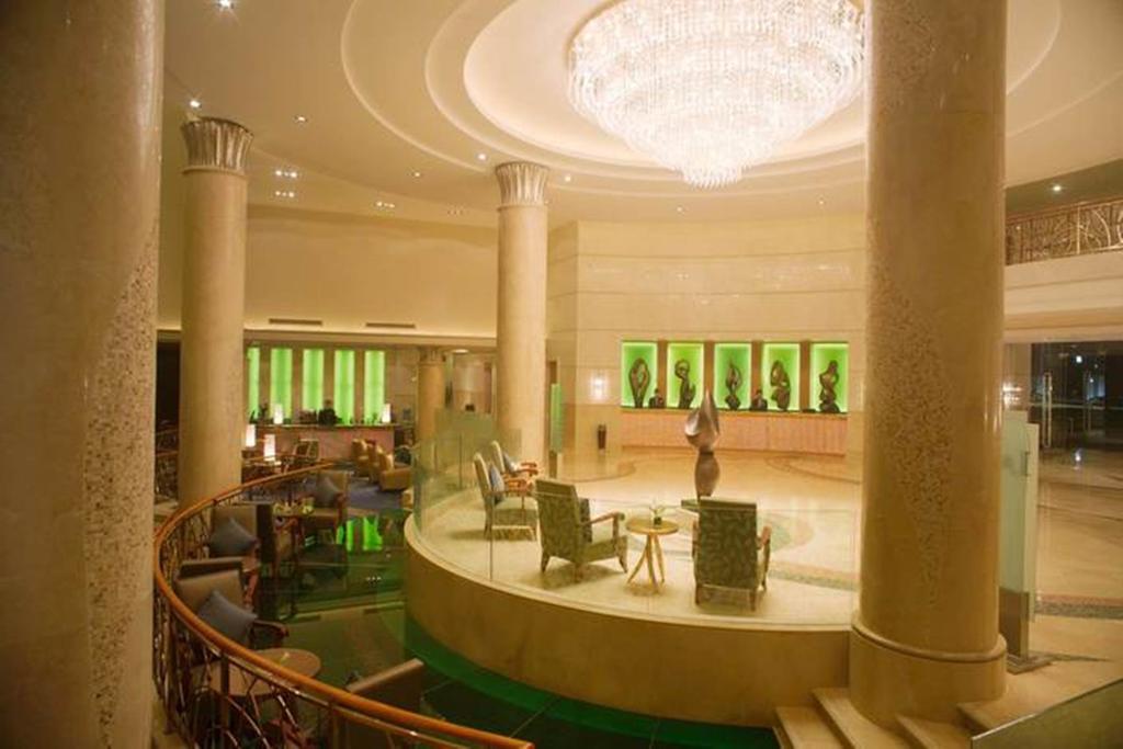 New Century Grand Hotel Kaifeng Extérieur photo