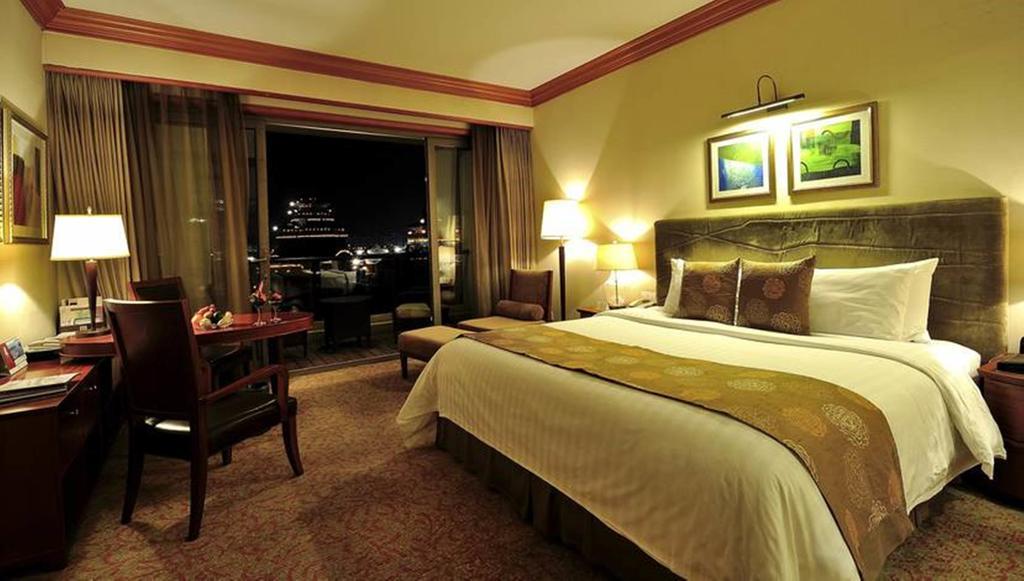 New Century Grand Hotel Kaifeng Extérieur photo