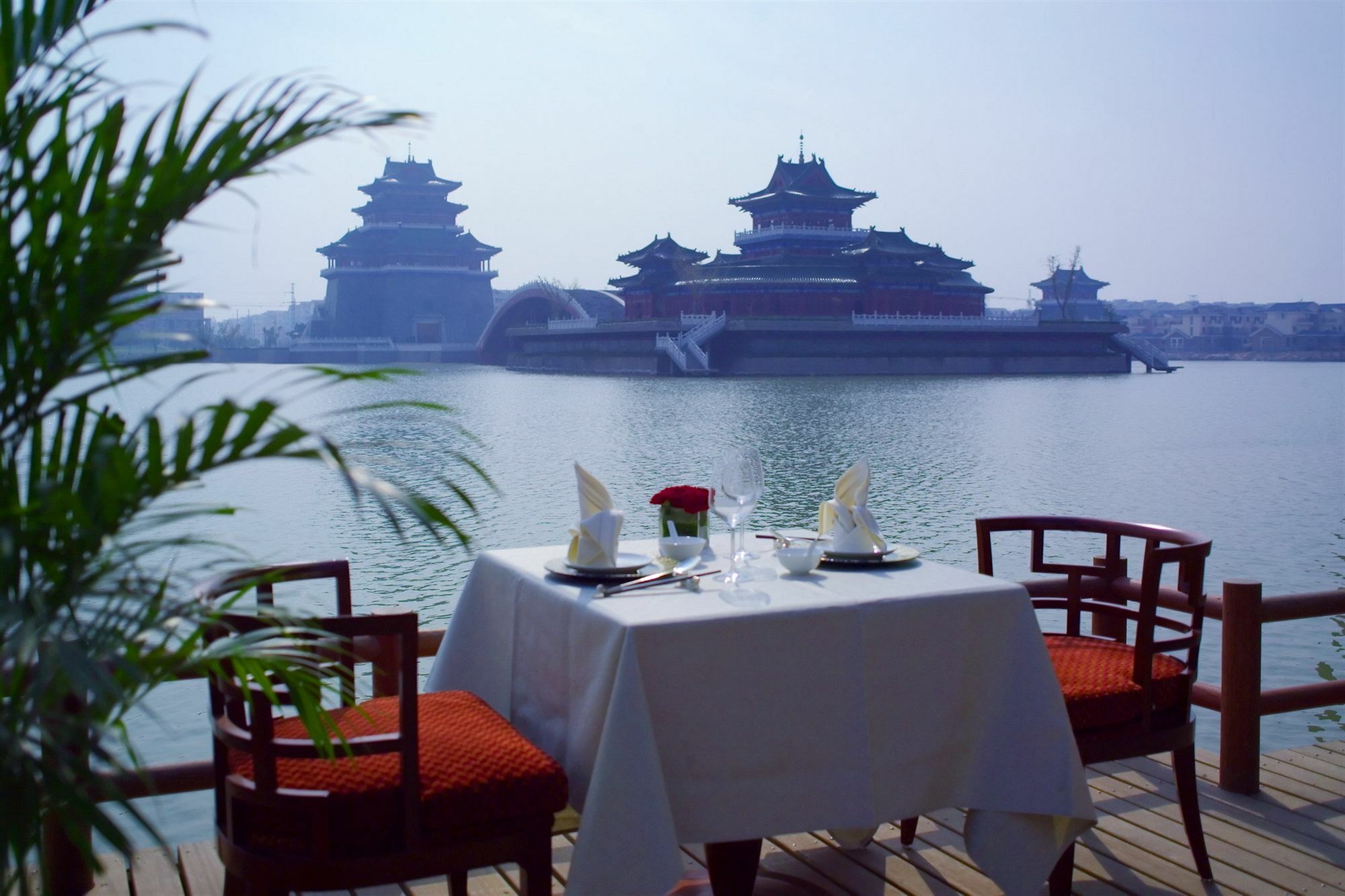 New Century Grand Hotel Kaifeng Extérieur photo
